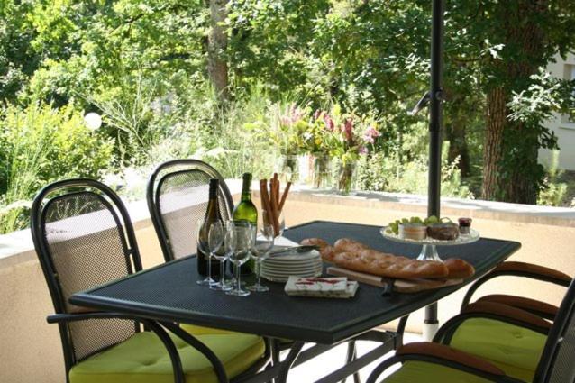 Etang Vallier Resort Brossac Экстерьер фото